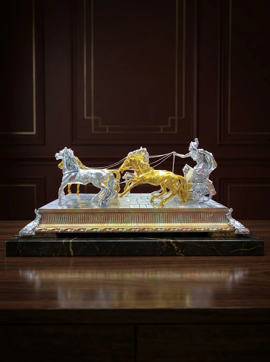 Roman Chariot- 4 Horses (Silver Golden)