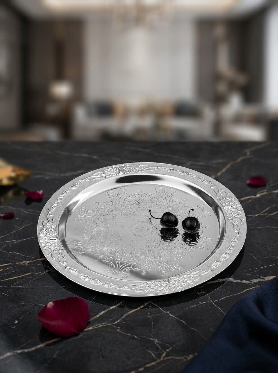 Round Ethed Tray with Cream Enamel