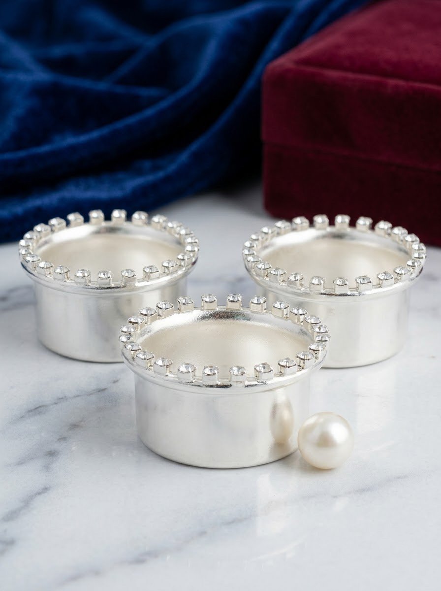 Round T Light Holder