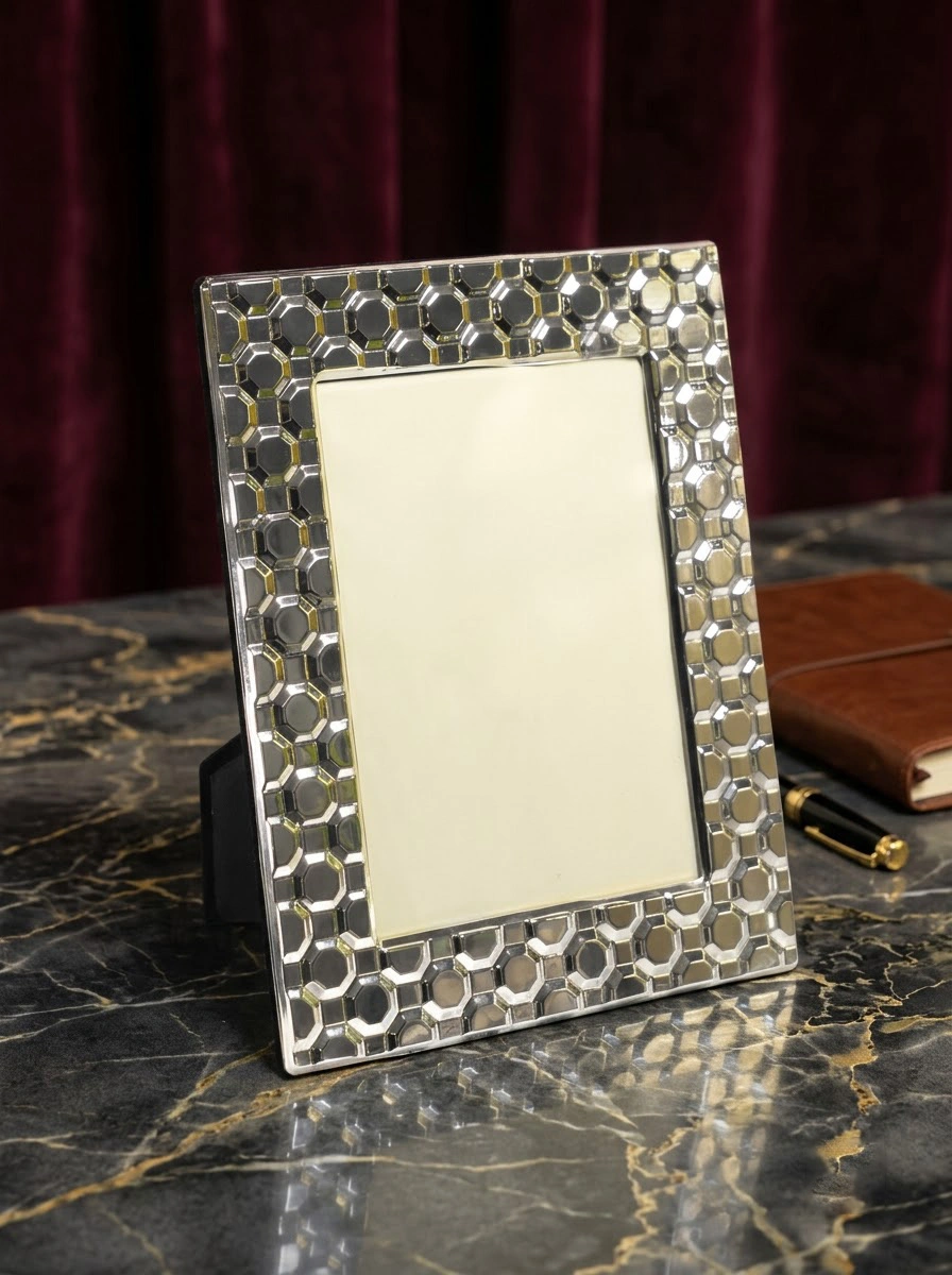 Shiny Photo Frame