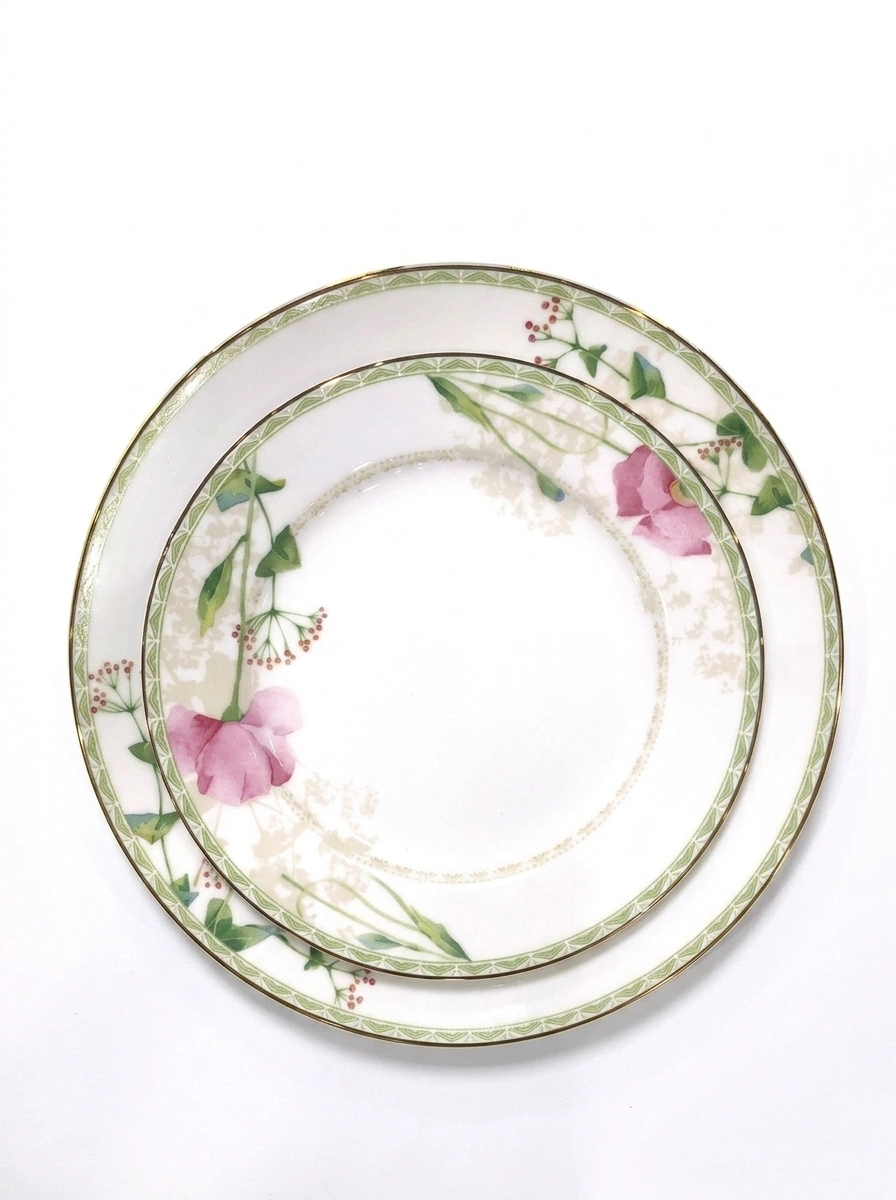 Poppy Palace Dinner Set 61 Pc