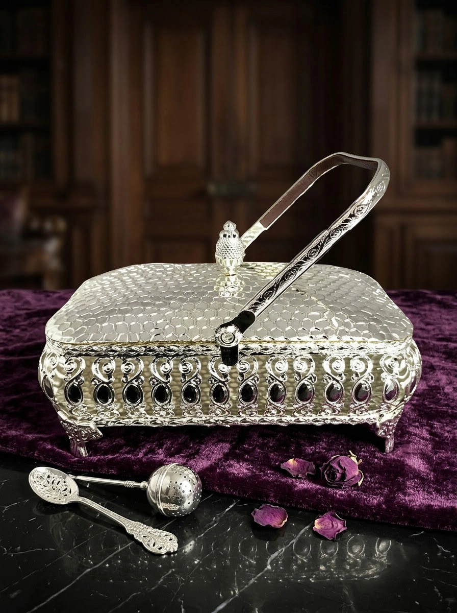 Round Rectangle Shape Basket with Cover