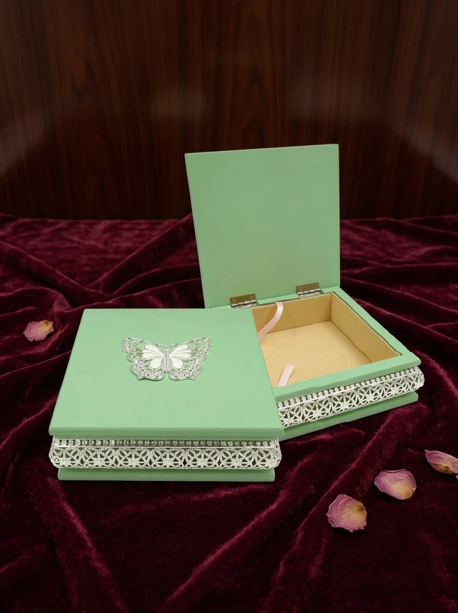 Light Green Wooden Box W/Flower EPOXY- Silver Plated Small